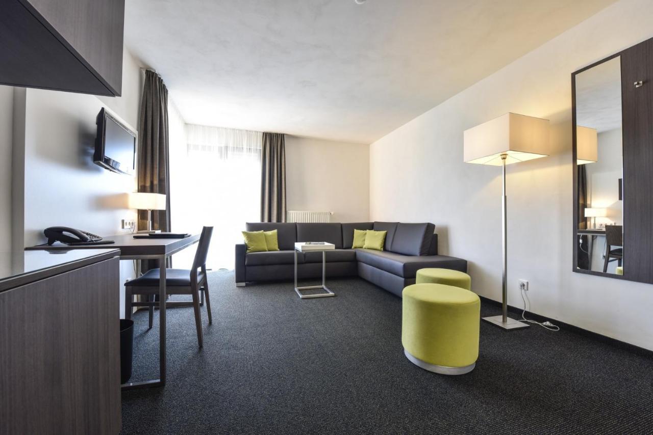 Hotel Vorfelder Walldorf  Exteriör bild